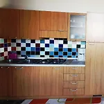 Apartment Maya Mare *